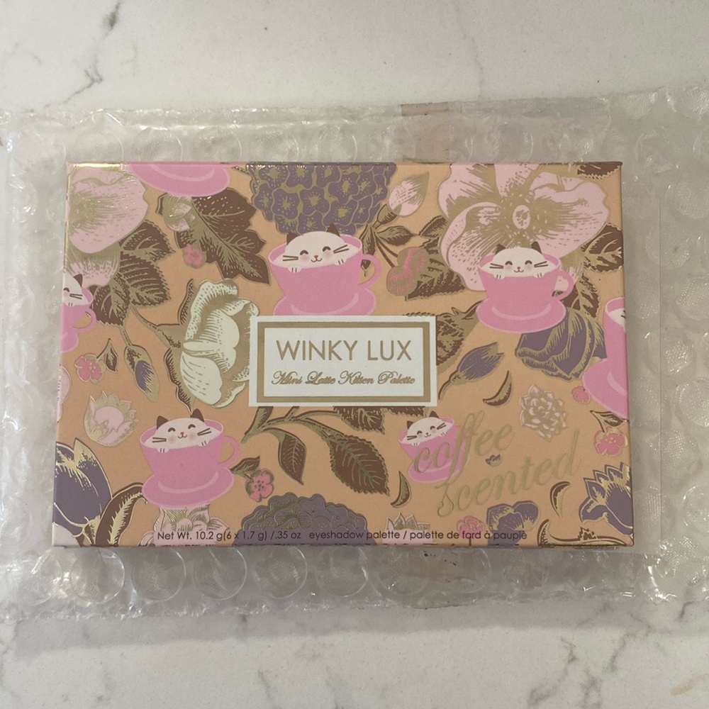 Winky Lux Mini Latte Kitten Palette